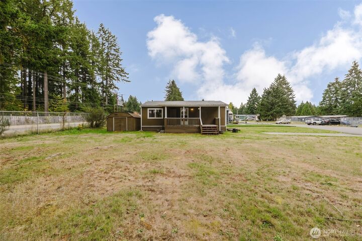 Property Photo: 3371 SE Bielmeier Road 33 WA 98367