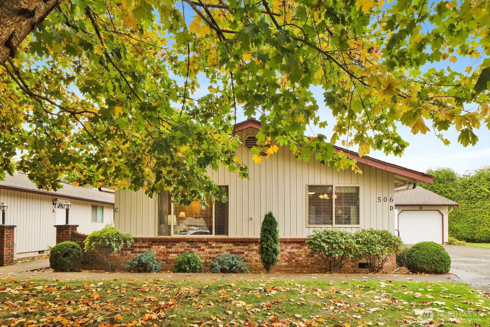 Property Photo: 506 Forest Circle 3D WA 98264