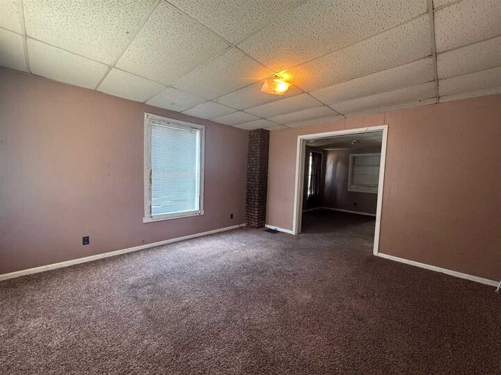 Property Photo:  632 Richmond Ave 634 Richmond Ave  IN 47374 