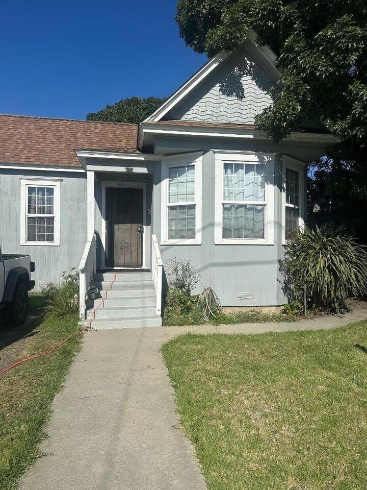 205 Bockius Street  Watsonville CA 95076 photo