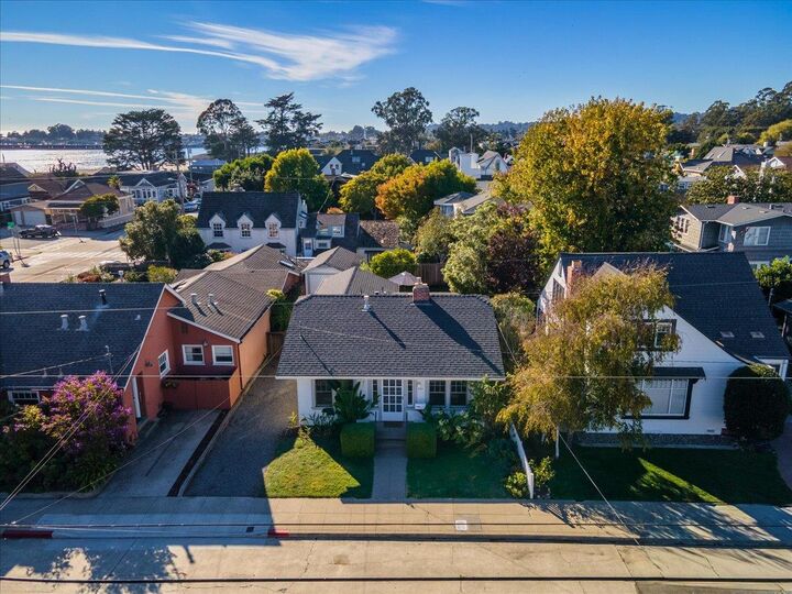 207 2nd Avenue  Santa Cruz CA 95062 photo