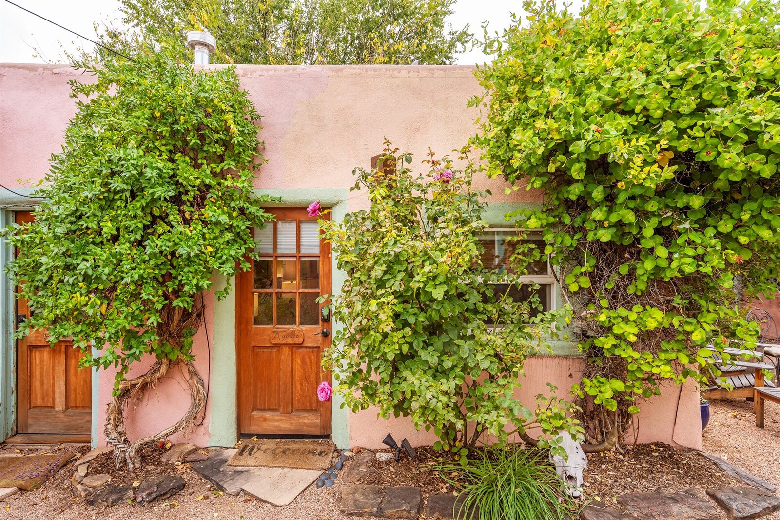 Property Photo:  132 1/2 Duran C  NM 87501 