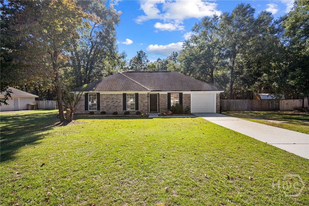 Property Photo:  102 Sandy Woods Drive  GA 31326 