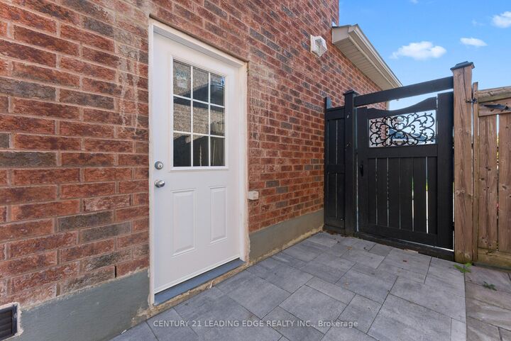 Property Photo:  66 Chatterson Street Basement Apartment  ON L1R 0B4