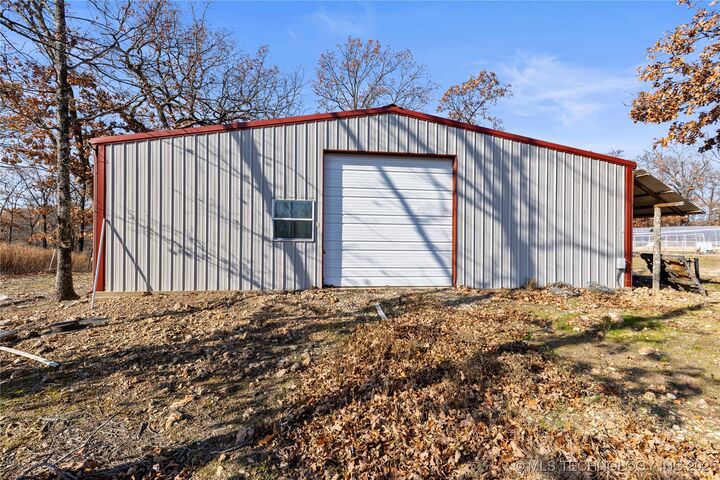 Property Photo:  54501 E 340 Road  OK 74346 