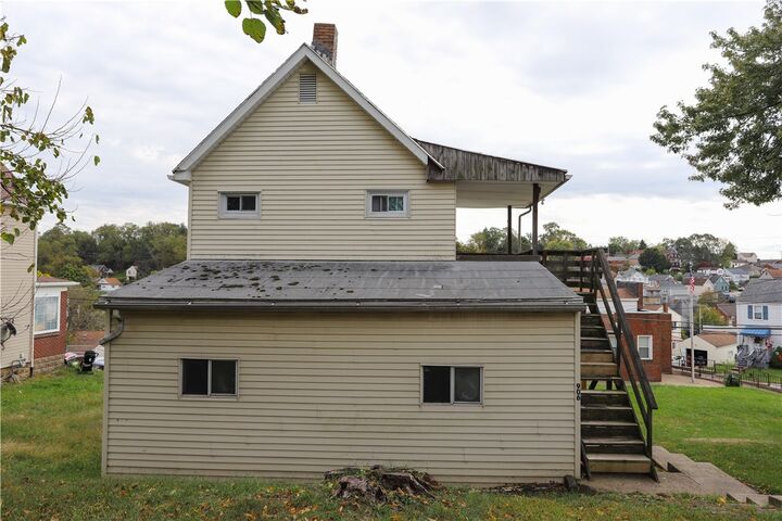Property Photo: 906 Florence Ave PA 15035