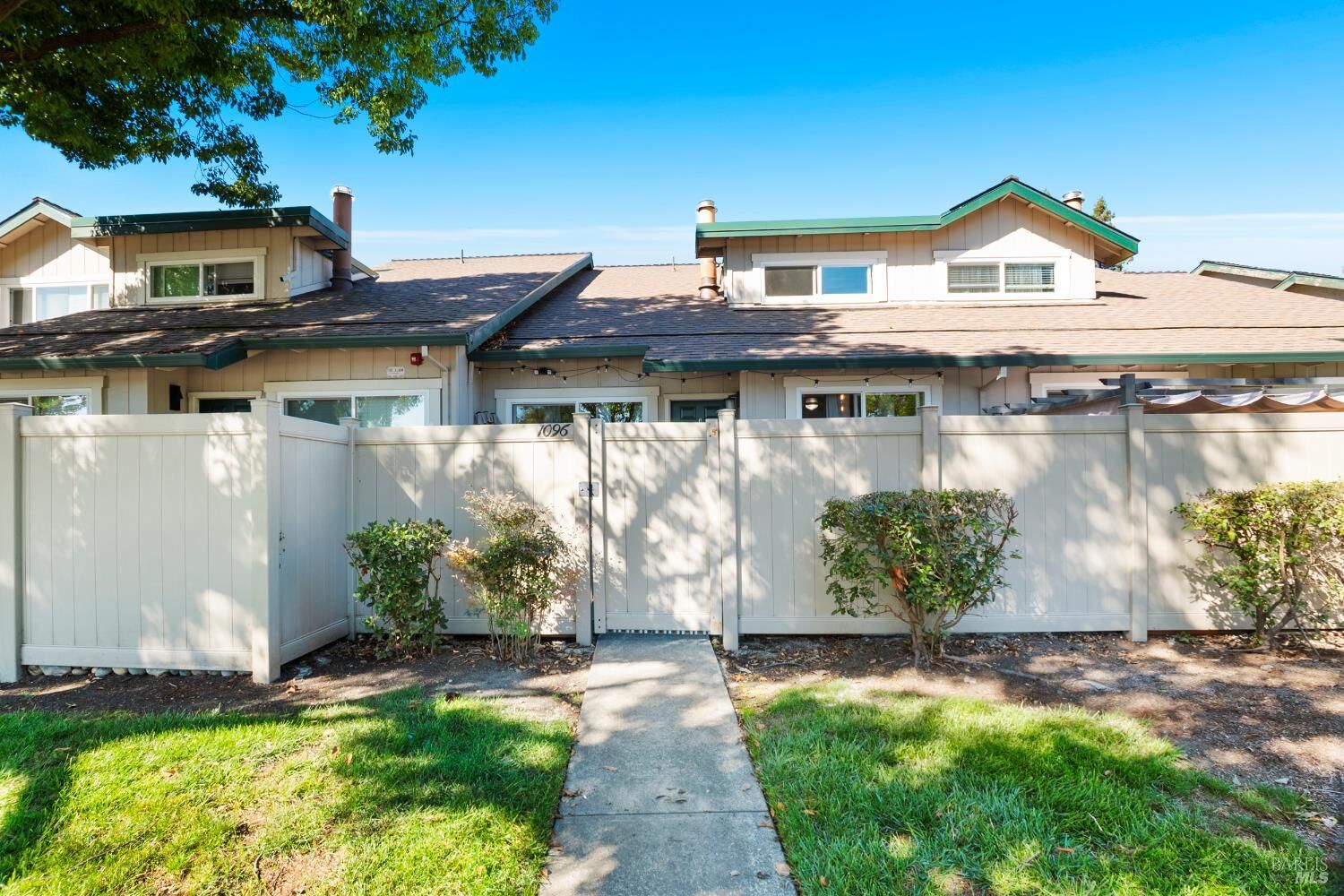 Property Photo: 1096 Civic Center Drive CA 94928