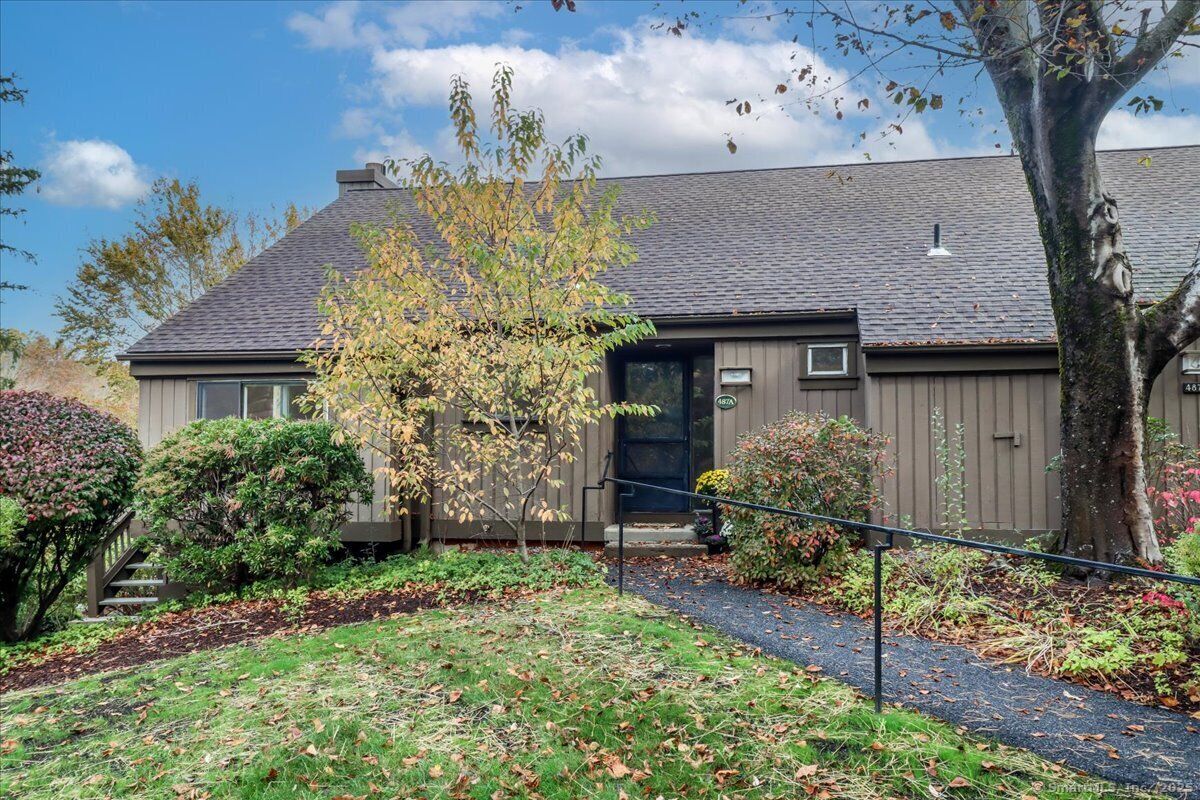 Property Photo: 487 Heritage Village A CT 06488