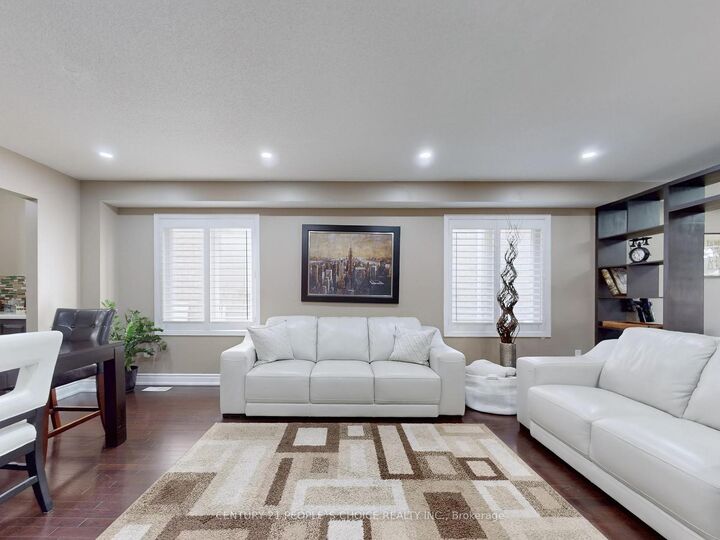 Property Photo:  230 Edenbrook Hill Drive  ON L7A 2W7