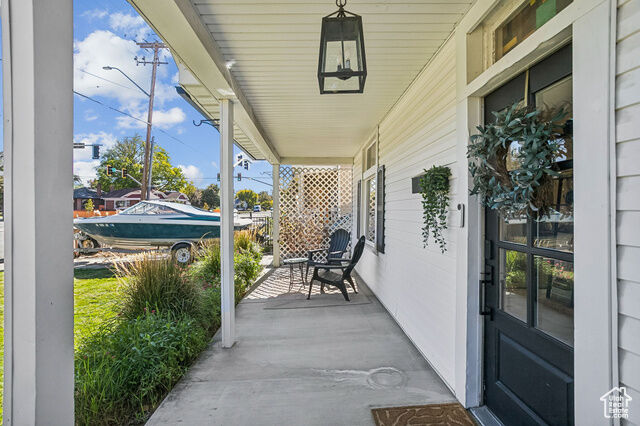 Property Photo: 1240 S 400 E UT 84111