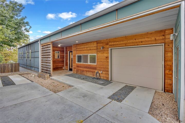 Property Photo:  1518 Parker Lane B  TX 78741 
