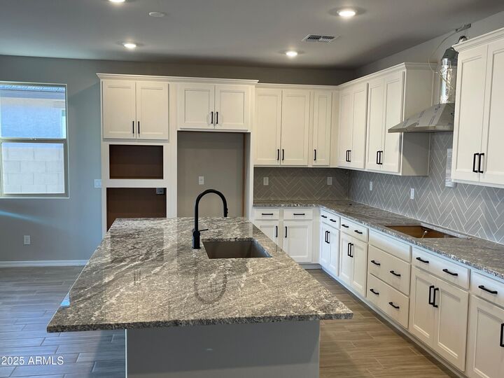 Property Photo:  2965 S 99th Drive  AZ 85392
