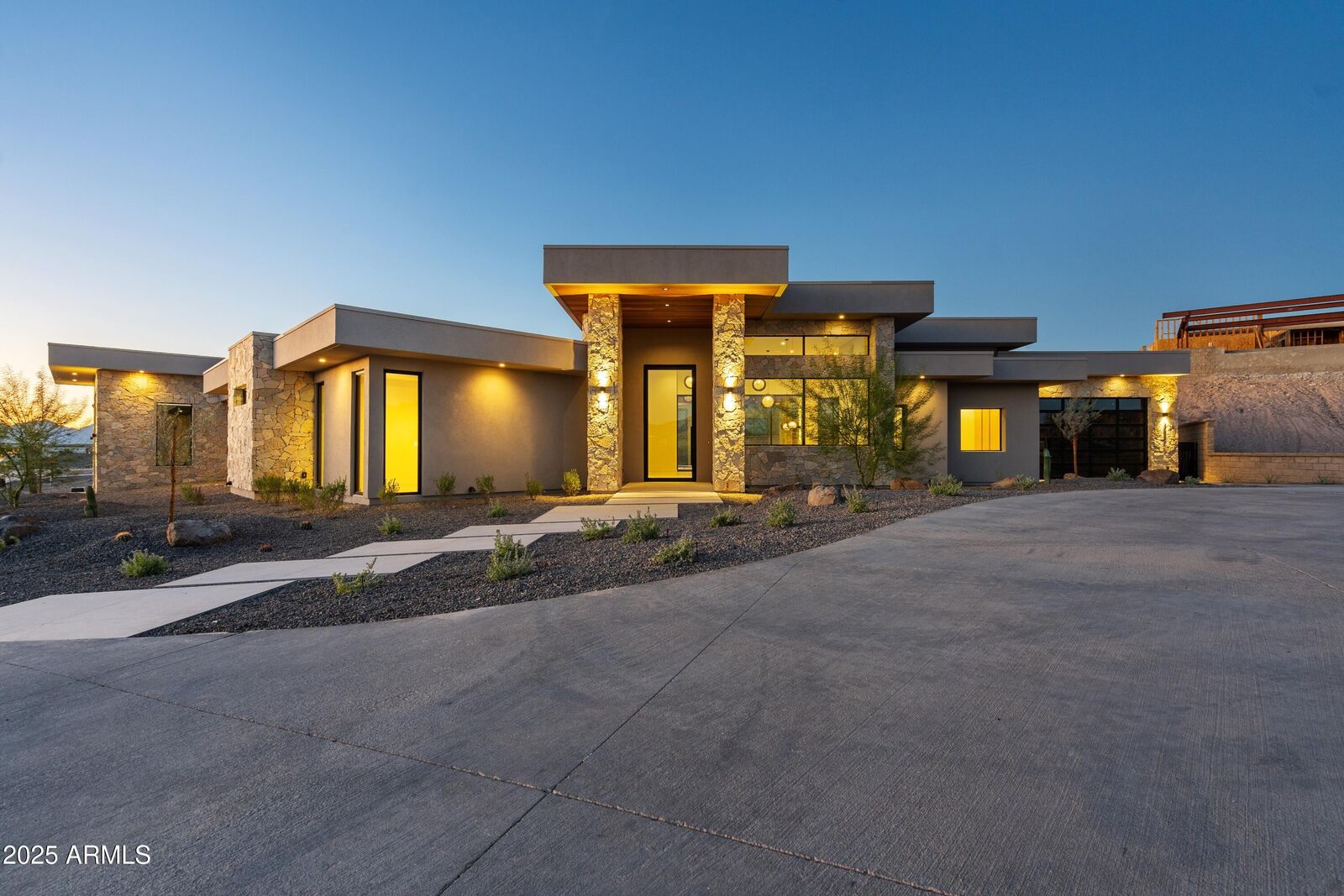 Property Photo:  2431 Dry Creek Court  AZ 86406