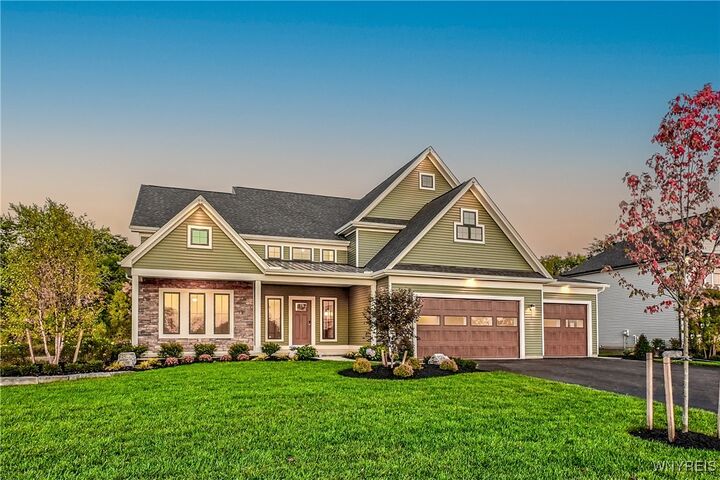 5211 Kandefer'S Trail  Williamsville NY 14221 photo