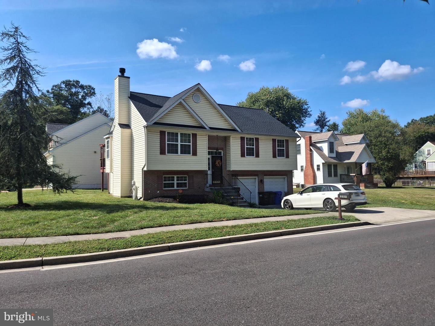 Property Photo:  7704 Beall Road  MD 20707 
