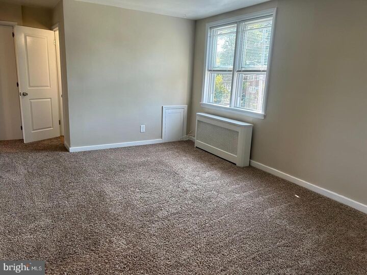 Property Photo:  611 Broadway  NJ 08093