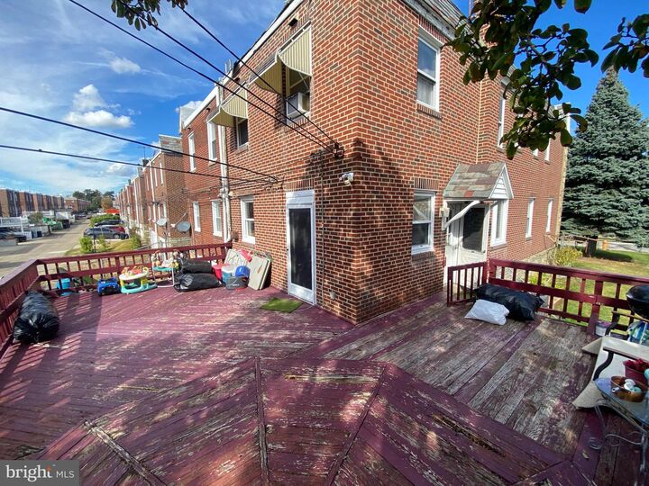 Property Photo:  1238 Glenview Street  PA 19111 
