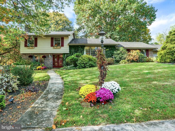 Property Photo:  48 Hearthstone Drive  PA 19606