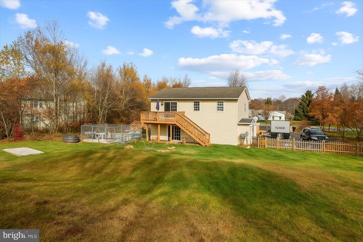 Property Photo:  204 Center Drive  PA 18610