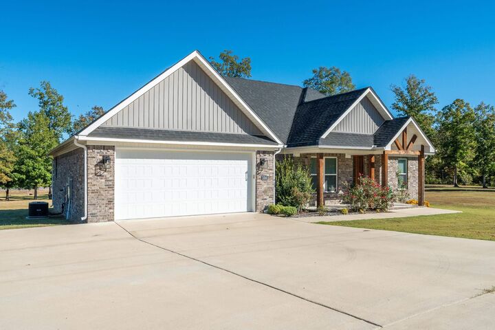 Property Photo:  154 Grant 762  AR 72150