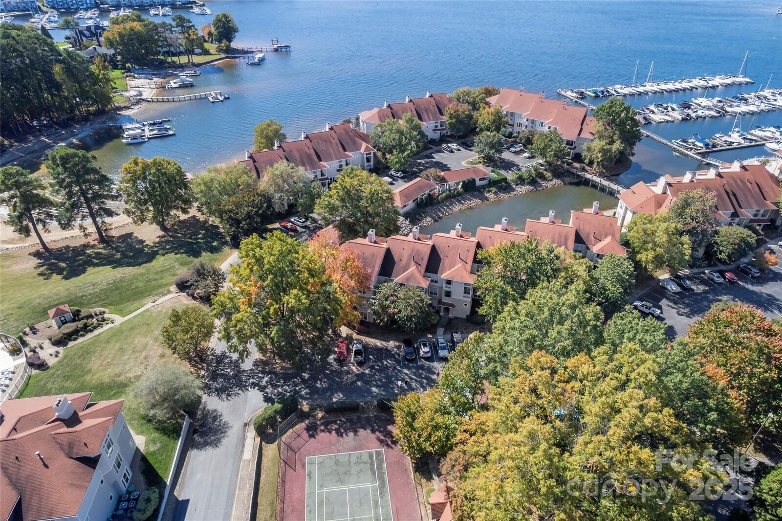 Property Photo:  18009 Kings Point Drive M  NC 28031