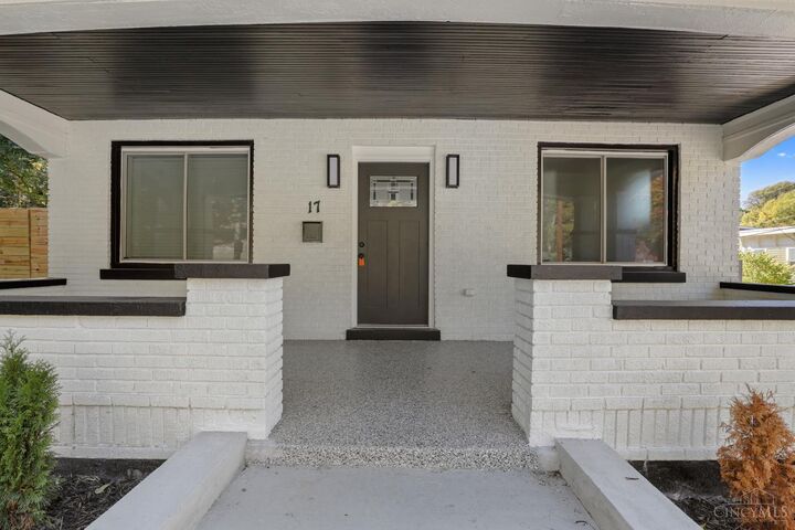 Property Photo:  17 Thill Street  OH 45219
