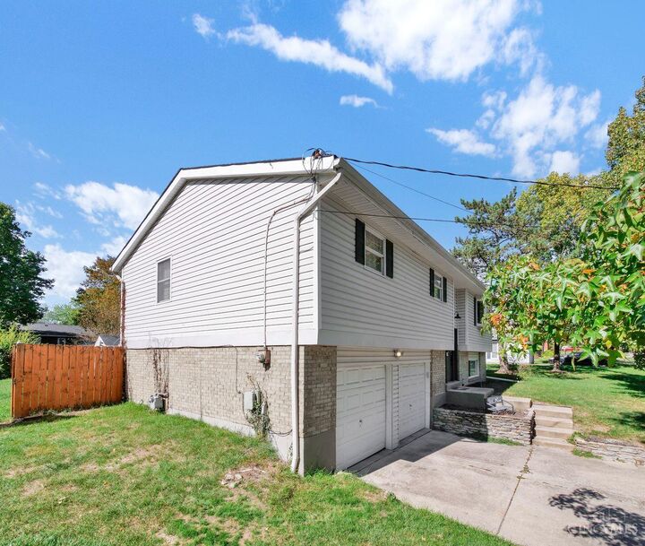 Property Photo:  12041 Kenn Road  OH 45240