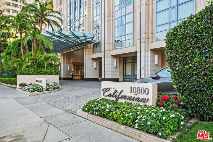 Property Photo:  10800 Wilshire Blvd  CA 90024