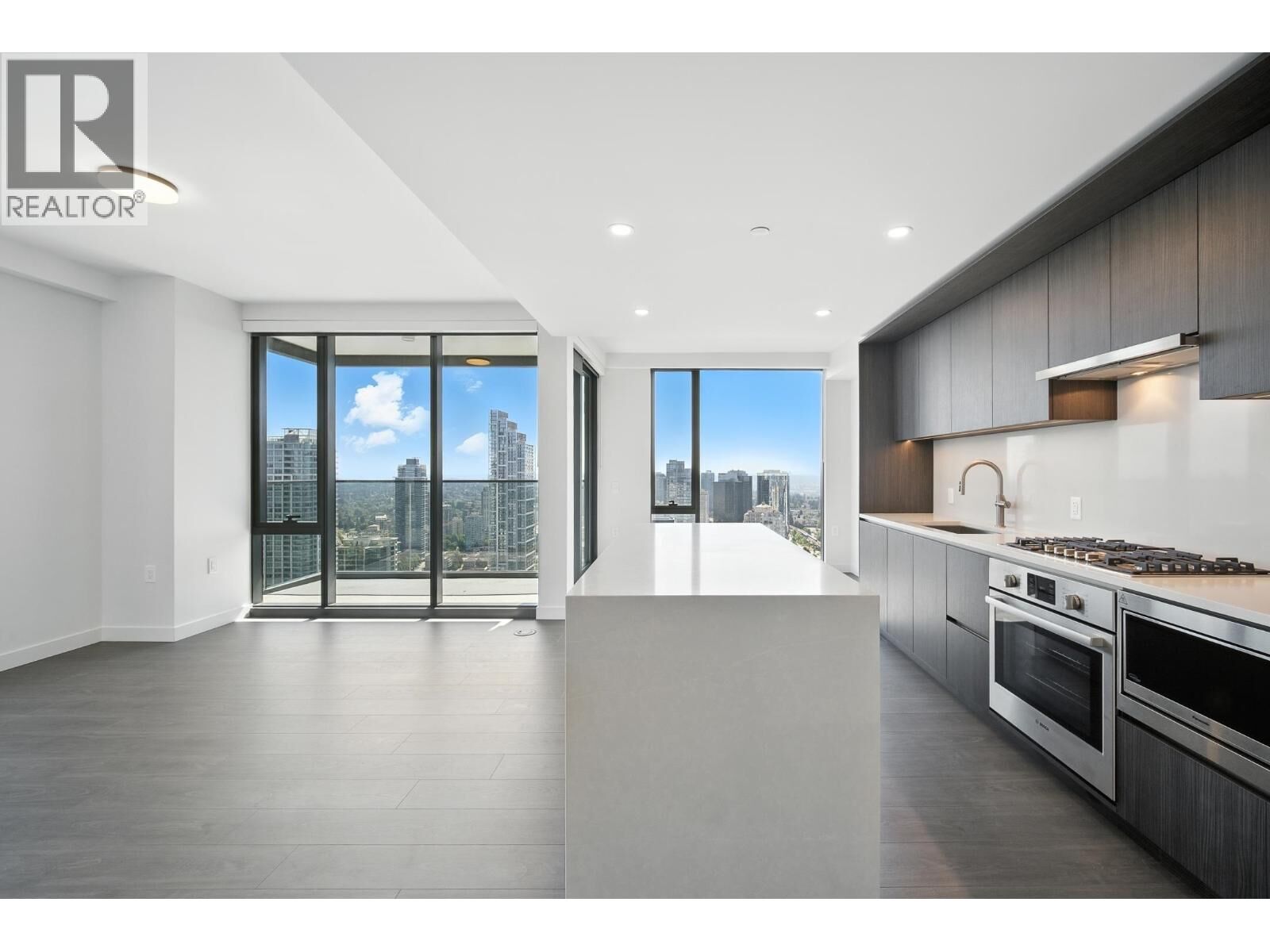 Property Photo:  5987 Wilson Avenue 3104  BC V5H 0L7