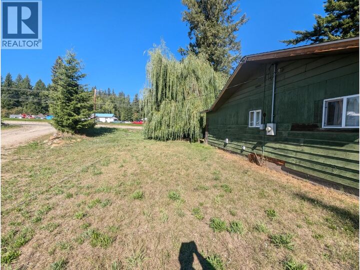 Property Photo: 54 Young Road BC V0E 1N2