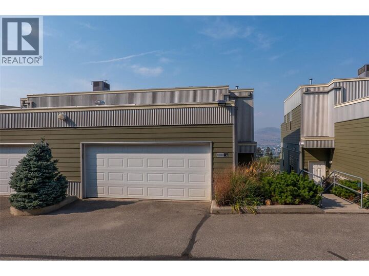 Property Photo:  445 Dalgleish Drive 10  BC V2C 6C7
