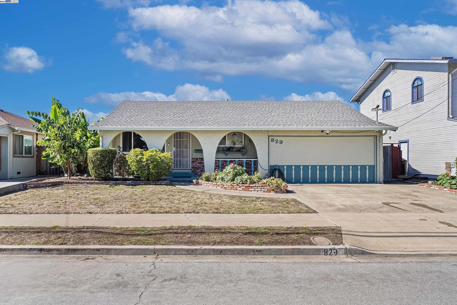 Property Photo:  829 Crespi Dr  CA 94578 