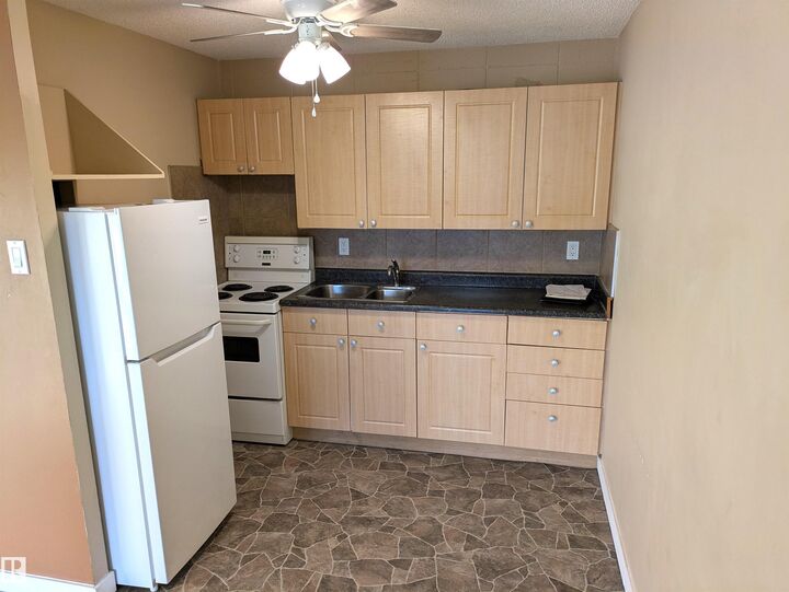 Property Photo:  10616 156 Street NW 115  AB T5P 2S1 