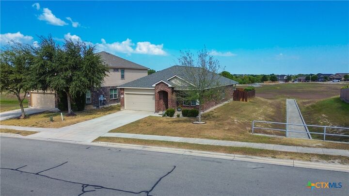 Property Photo:  851 Highland Vista  TX 78130 