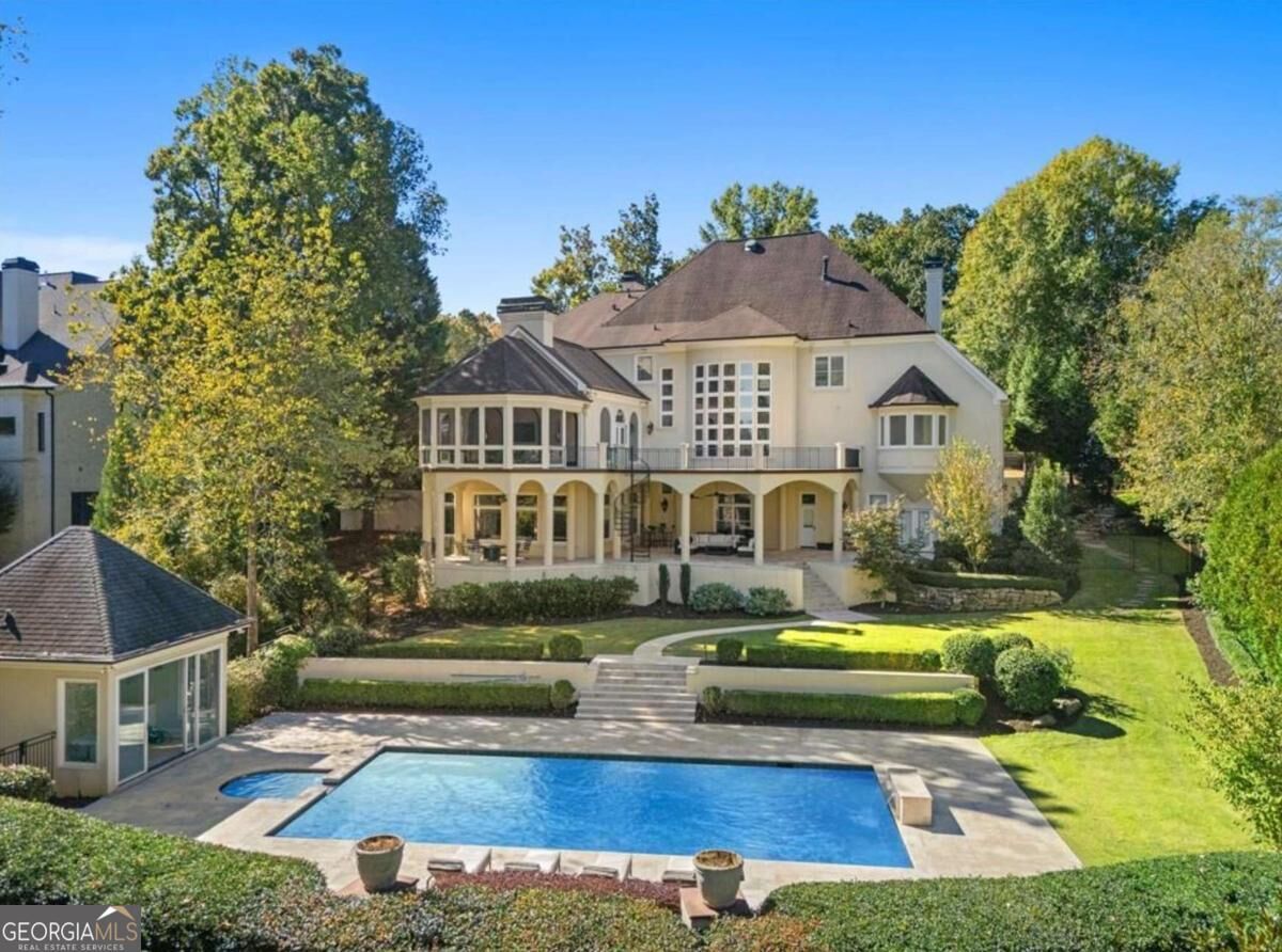 Property Photo:  8870 Old Southwick Pass  GA 30022 