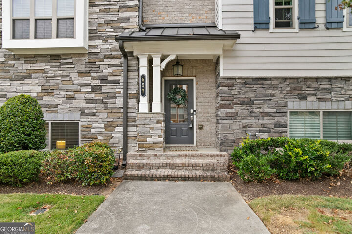 Property Photo:  557 Henry Drive  GA 30064 
