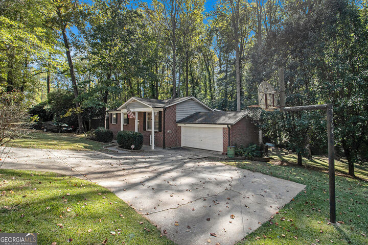 Property Photo: 493 Rebecca Street Street GA 30046