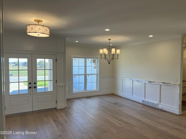 Property Photo:  17906 Shakes Creek Dr  KY 40023 