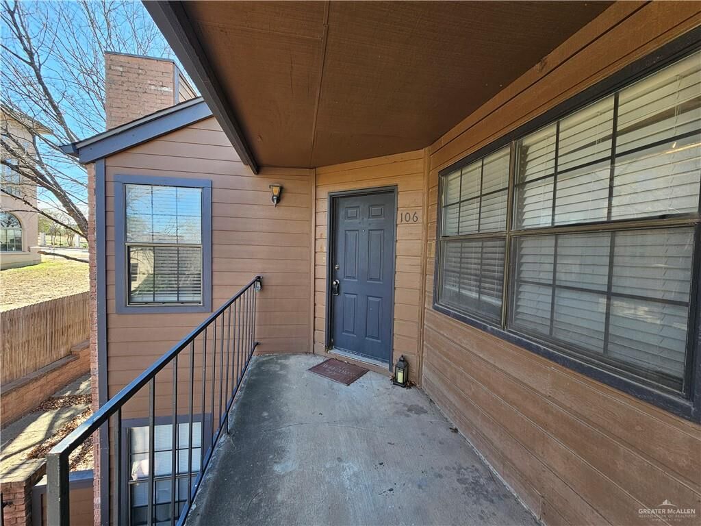 Property Photo:  4803 Hamilton Wolfe Road 106  TX 78229 