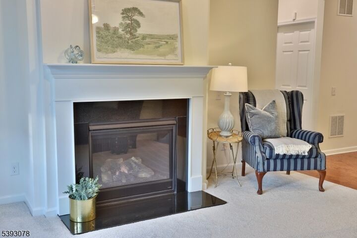 18 Barnett Road  Raritan Twp. NJ 08822 photo