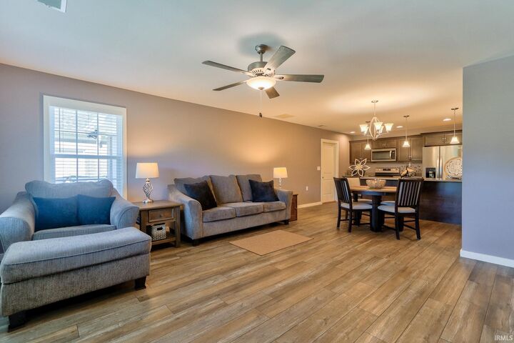 Property Photo:  2621 Ole Hickory Drive  IN 47715-2087