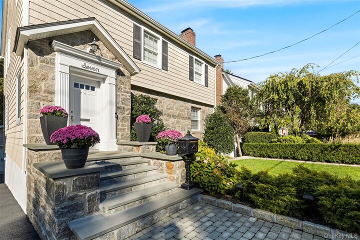 Property Photo: 7 Gedney Terrace NY 10605