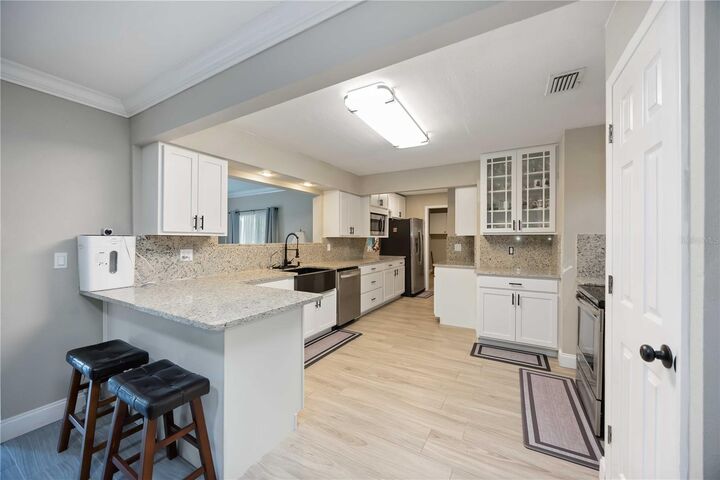 Property Photo:  4413 McKibben Drive  FL 34287 