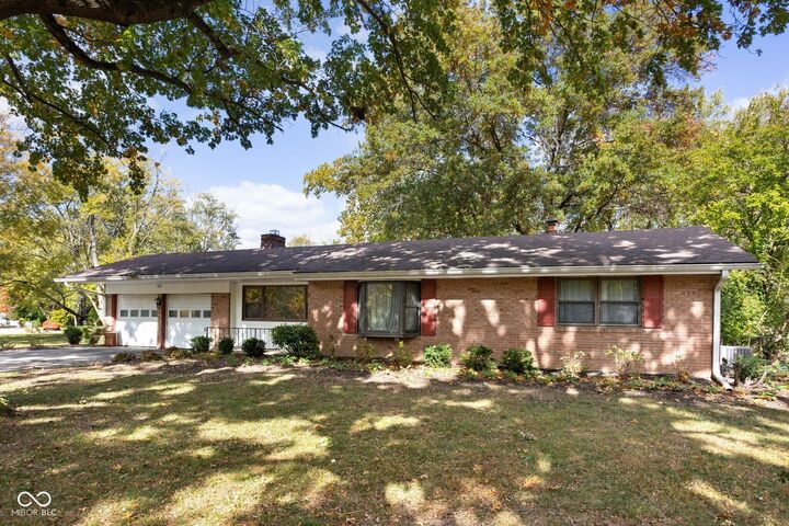 4210 Kessler Lane East Drive  Indianapolis IN 46220 photo