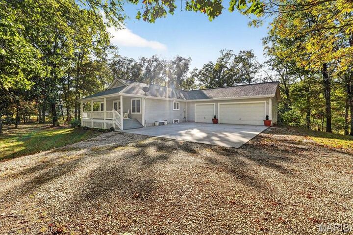 Property Photo: 72 Old Log Cabin Trail MO 63357