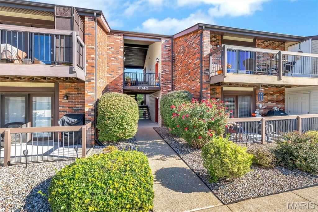 Property Photo:  6840 Cottage Grove Lane J  MO 63129