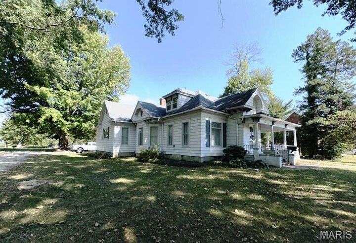 Property Photo: 286 Franklin Street IL 62092