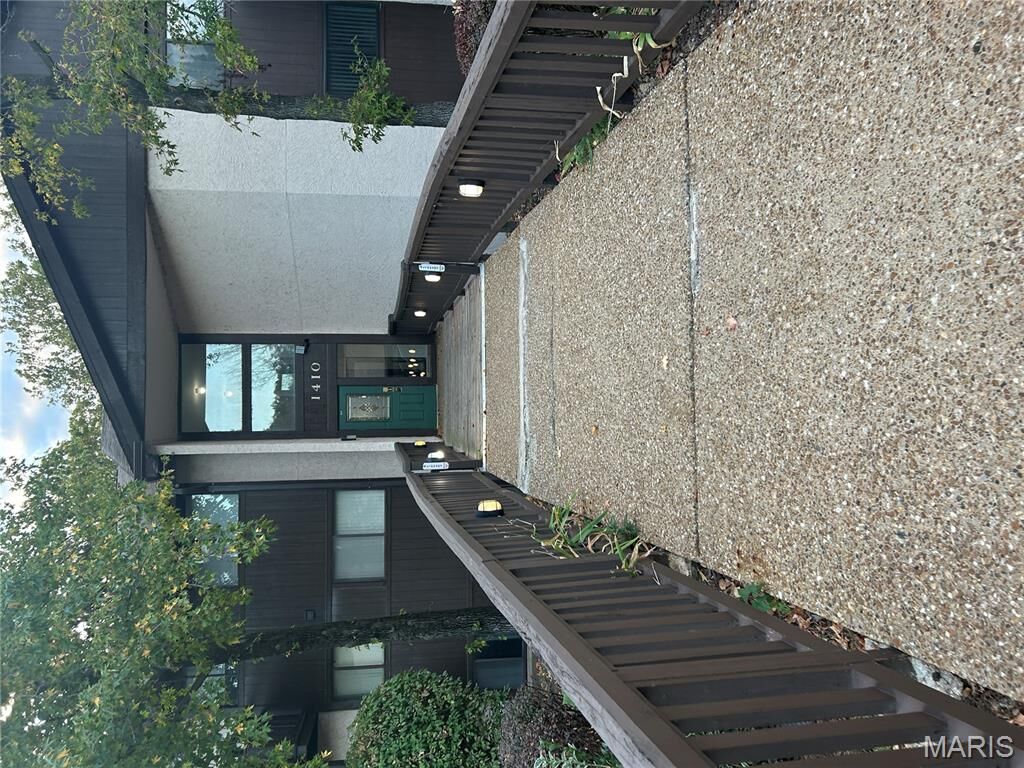 Property Photo:  1410 Heritage Landing 106  MO 63303