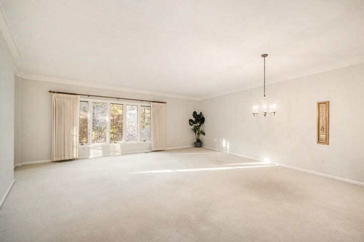 Property Photo:  4040 Greenleaf Circle  MI 49008
