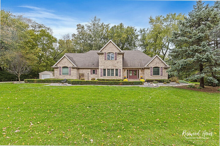 4 Birchwood Lane  St. Anne IL 60964 photo